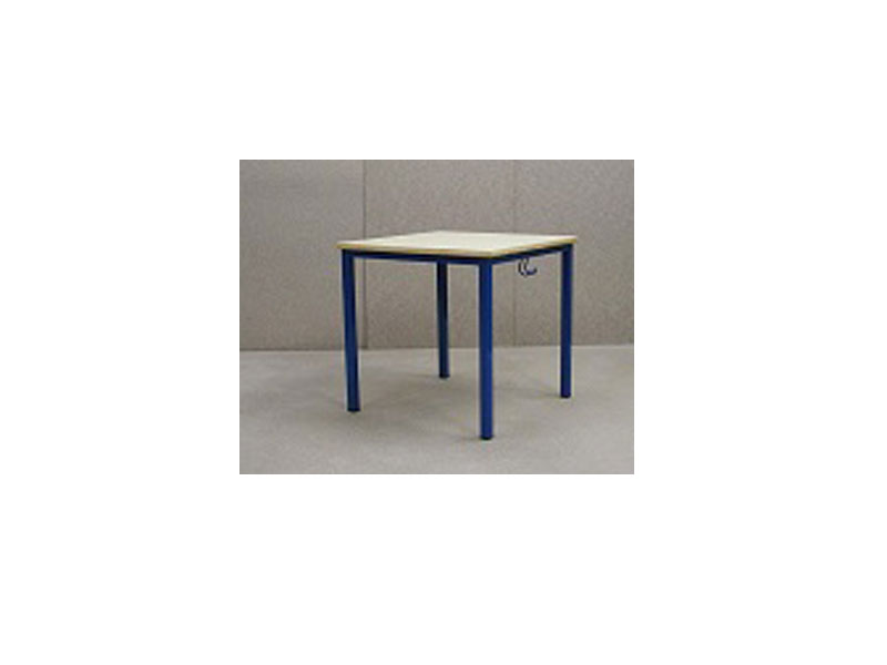 Mesa Escolar 9